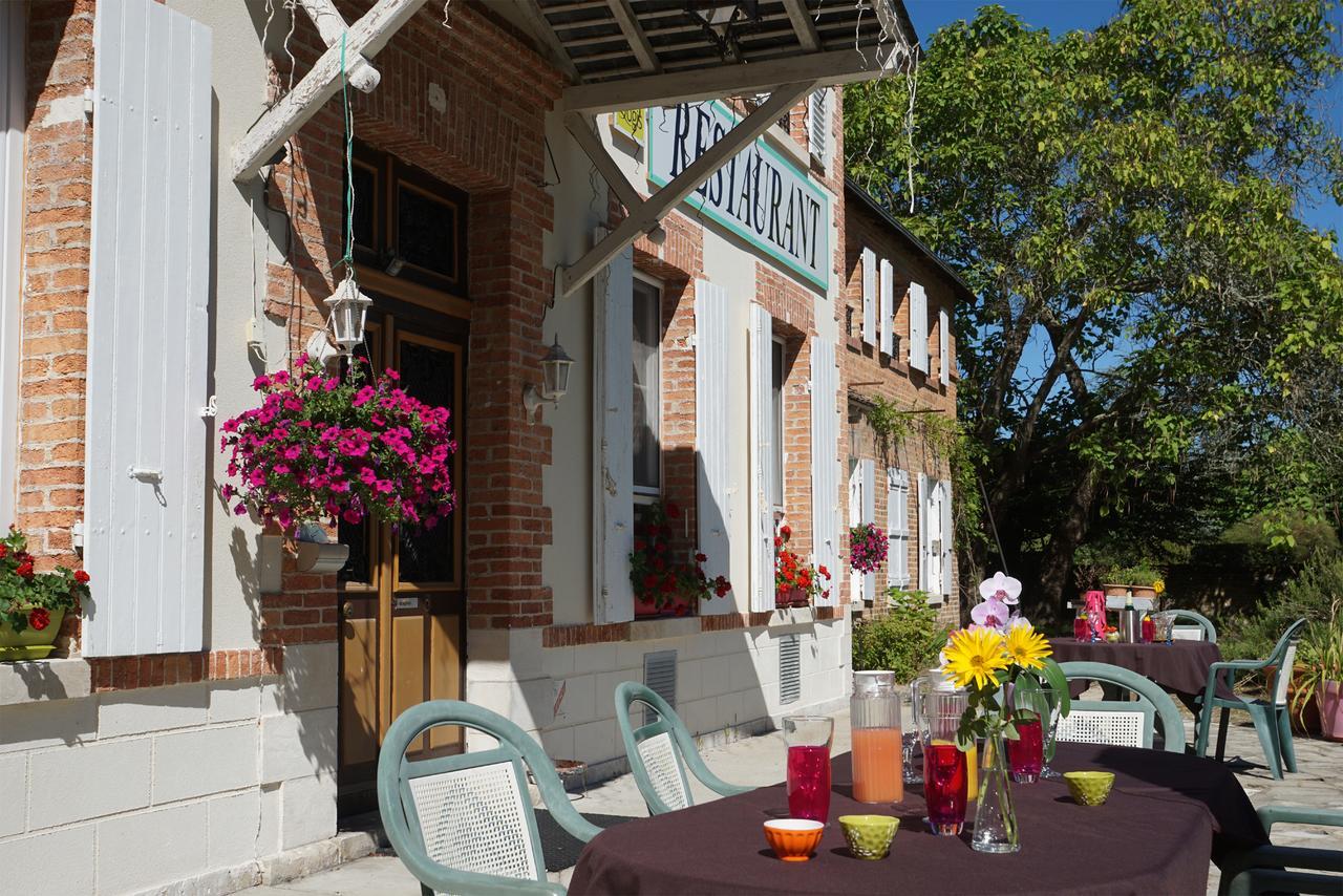 Hotel Restaurant La Sauldraie Salbris Ngoại thất bức ảnh